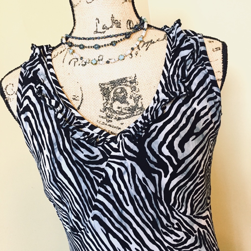 Karen Kane Animal Print Maxi Dress - Picture 5 of 8